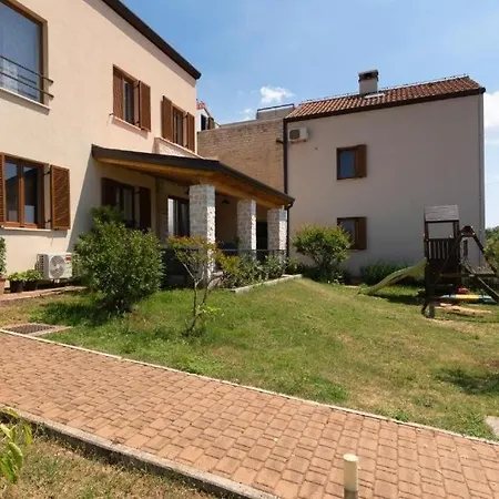 For Families With Children Cancini, - 24930 Apartment Poreč